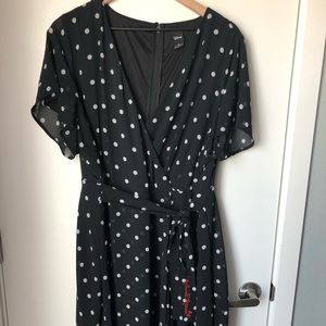 Torrid Disney Minnie Mouse polka dot dress